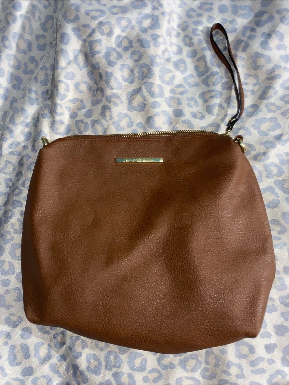 Brown faux leather Steve Madden wristlet